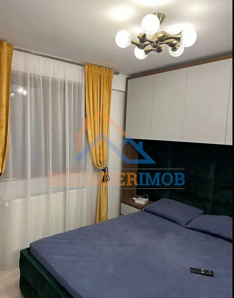 Piata Victoriei, vanzare apartament 3 camere.